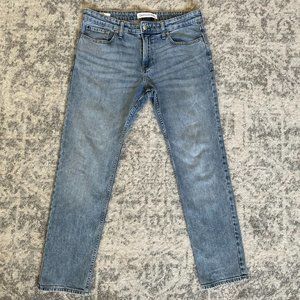 Calvin Klein Slim Adjuste Jeans 33W x 30L